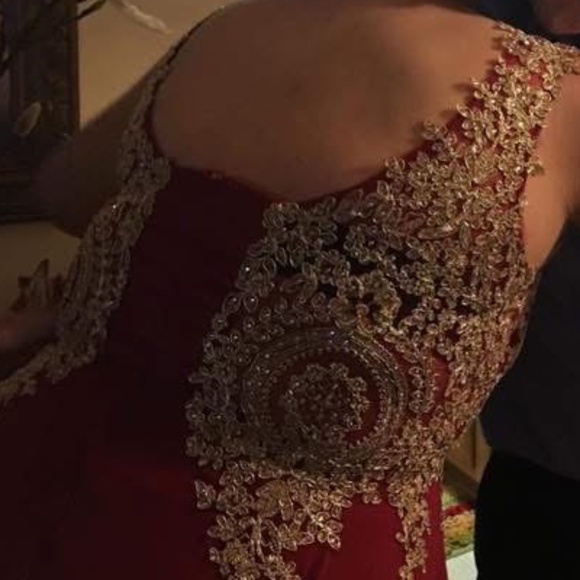 Prom/pageant dress - Picture 3 of 4